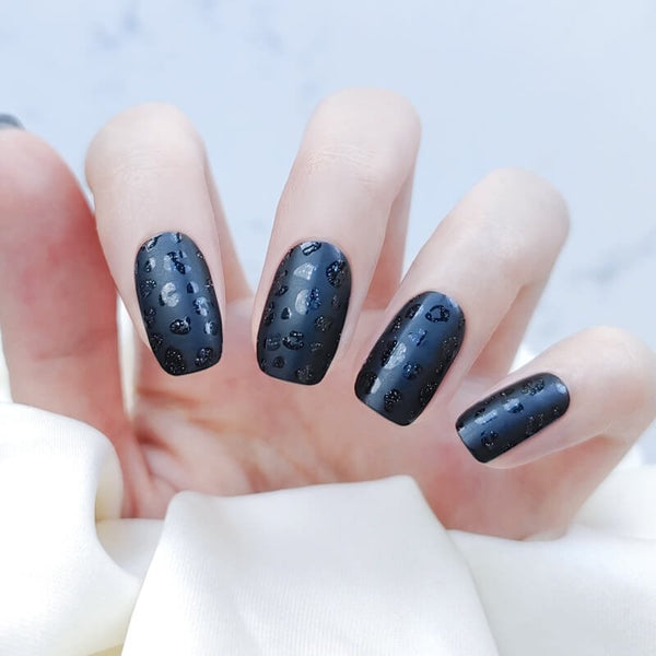 QUINNAS BLACK FROSTED LEOPARD PRINT SEMICURED UV GEL NAIL STICKERS KIT【BUY ANY 2 NAIL KITS GET FREE UV LAMP】- NG200257